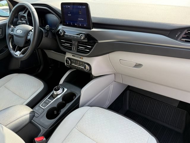 Certified 2024 Ford Escape Active AWD/4WD image 22
