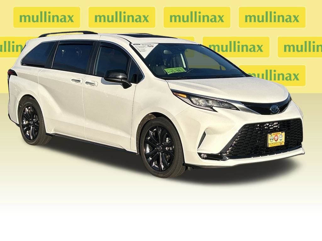 Used 2023 Toyota Sienna XSE