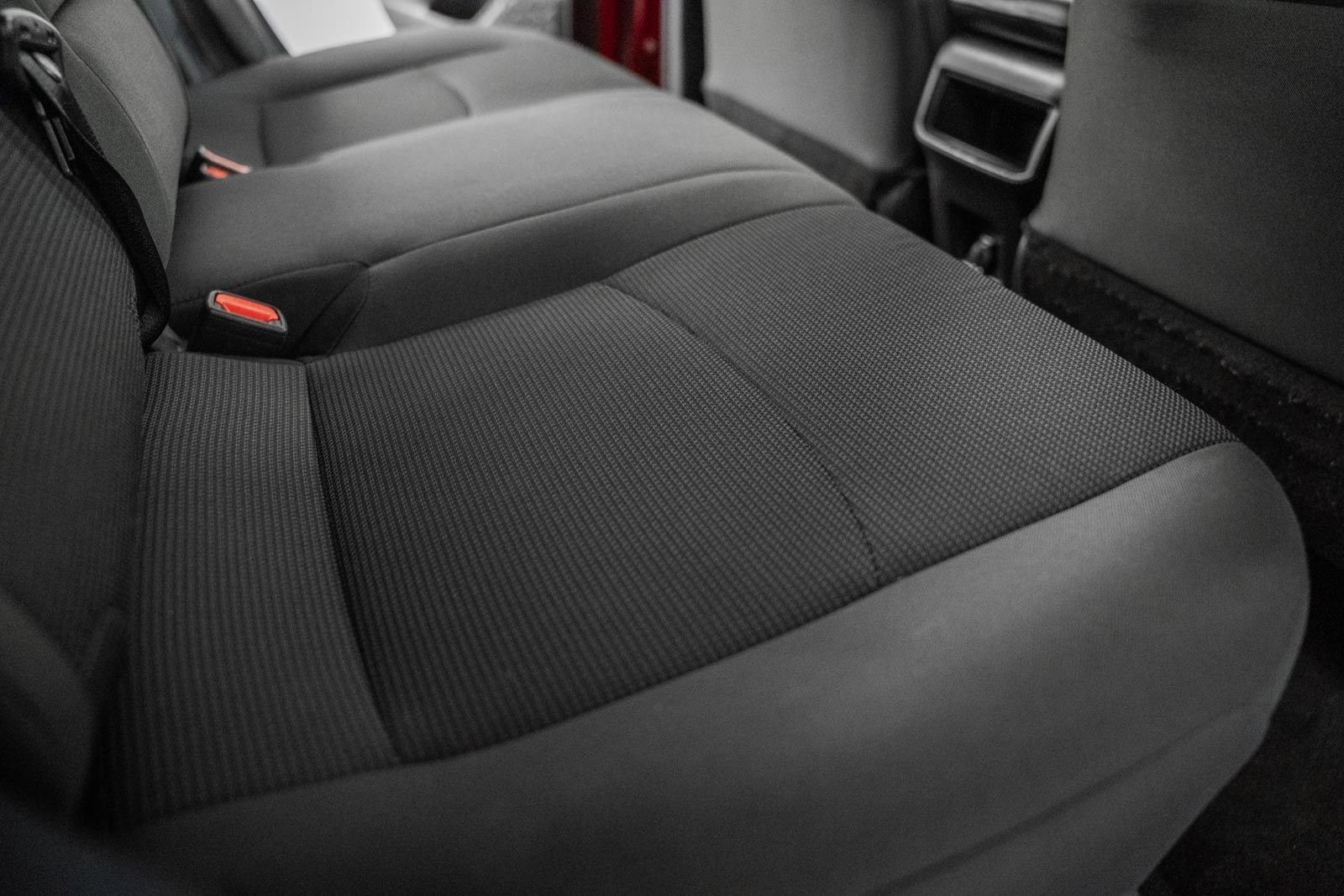 Used 2021 Toyota RAV4 LE image 35