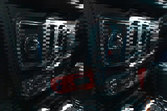 Used 2023 Jeep Wrangler Rubicon w/ LED Lighting Group image 19