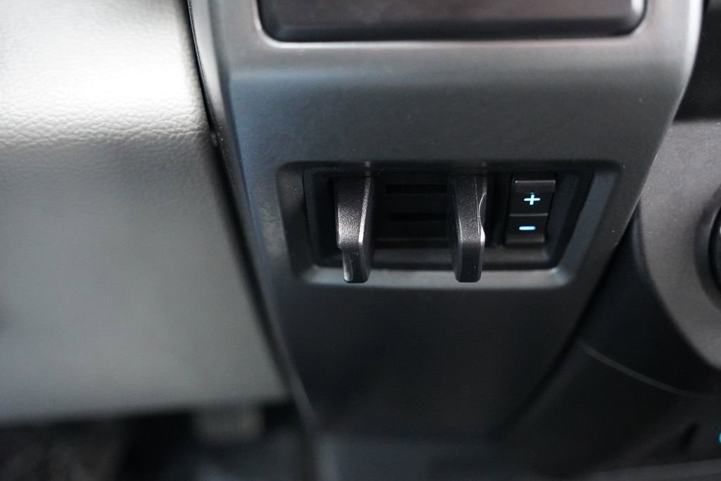 Certified 2022 Ford F350 XLT image 26