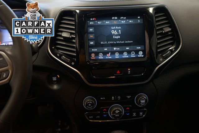 Used 2022 Jeep Cherokee Limited image 23