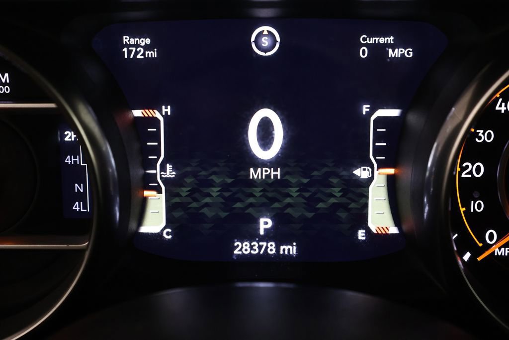 Used 2023 Jeep Gladiator Willys image 22