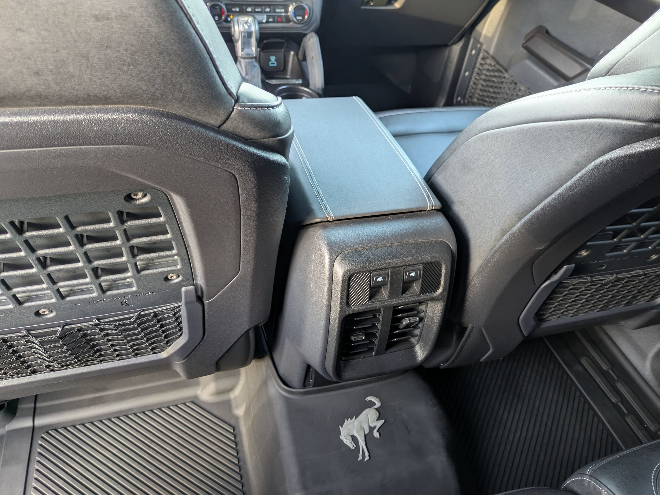 Certified 2025 Ford Bronco Badlands AWD/4WD image 32
