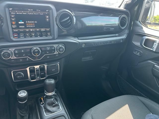 Used 2022 Jeep Wrangler Unlimited Sport AWD/4WD image 13