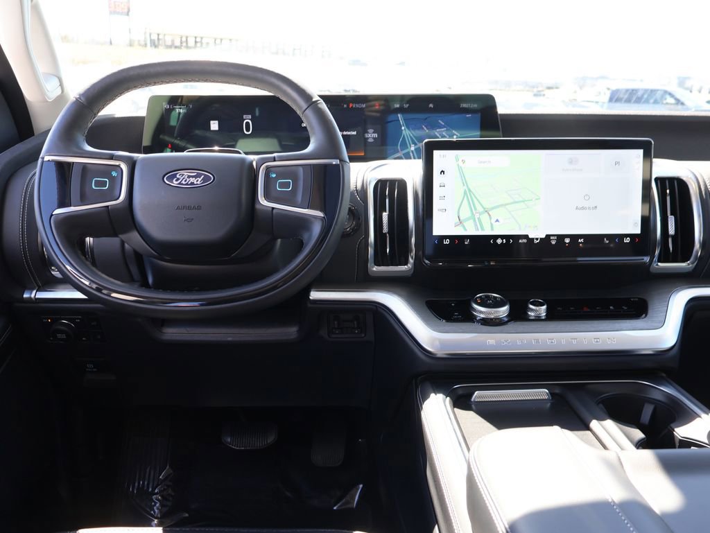 Certified 2025 Ford Expedition Max Platinum image 21