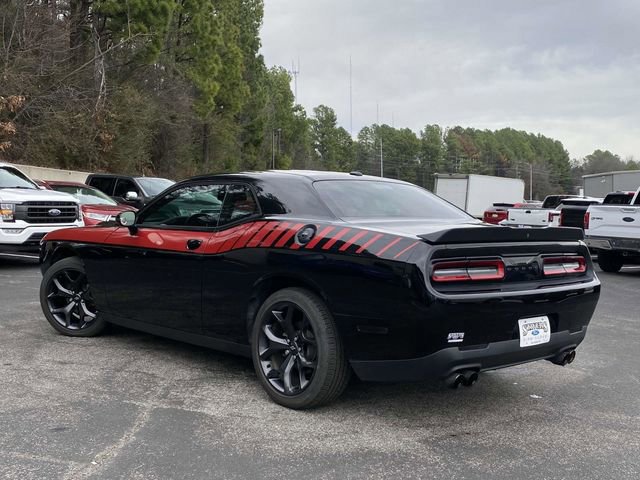 Used 2020 Dodge Challenger SXT w/ Blacktop Package image 3
