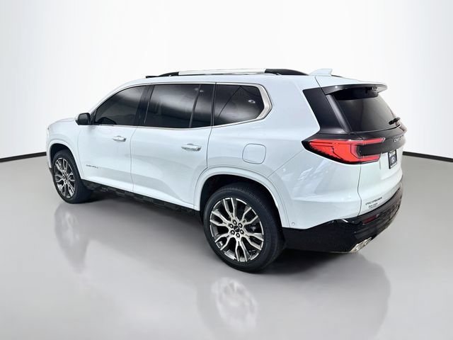 Used 2026 GMC Acadia Denali Ultimate FWD image 5