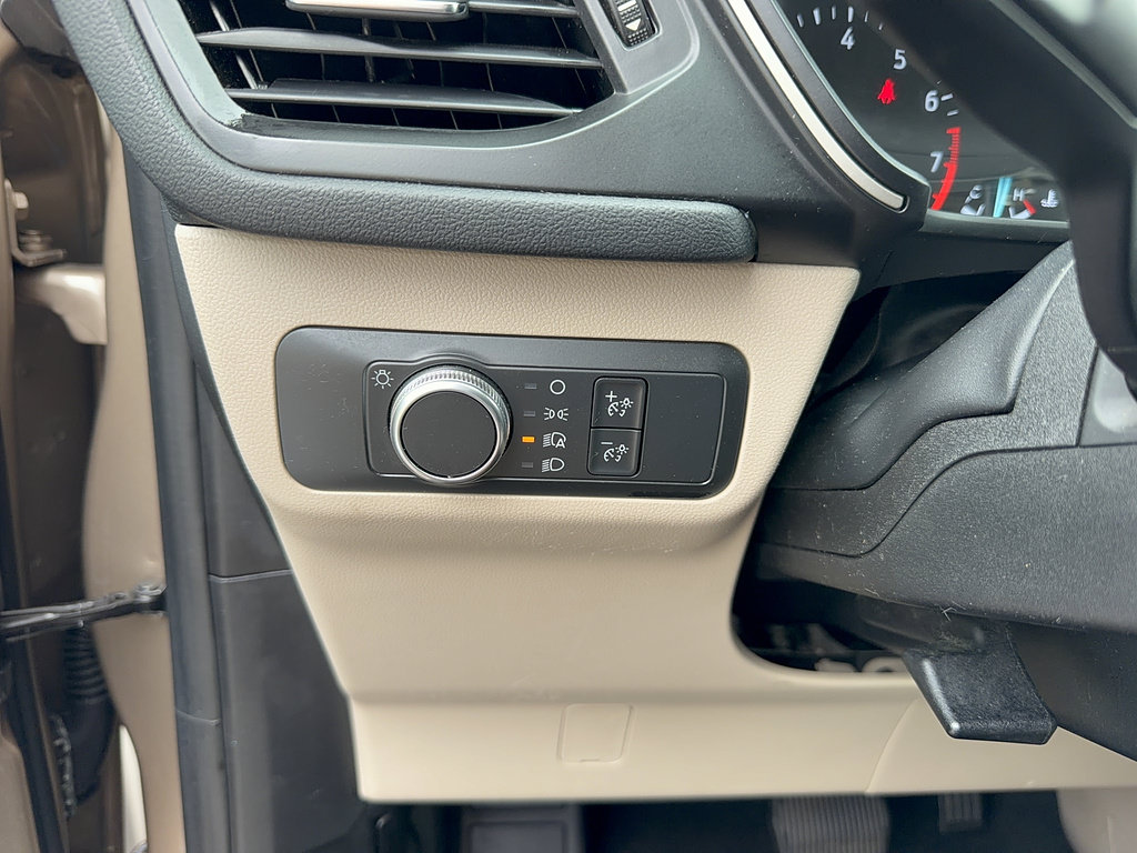 Certified 2020 Ford Escape SE FWD image 29