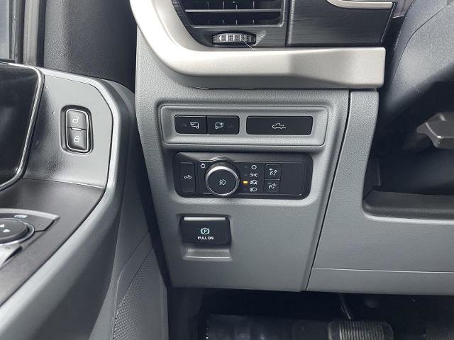 Certified 2021 Ford F150 XLT w/ Equipment Group 302A High image 16