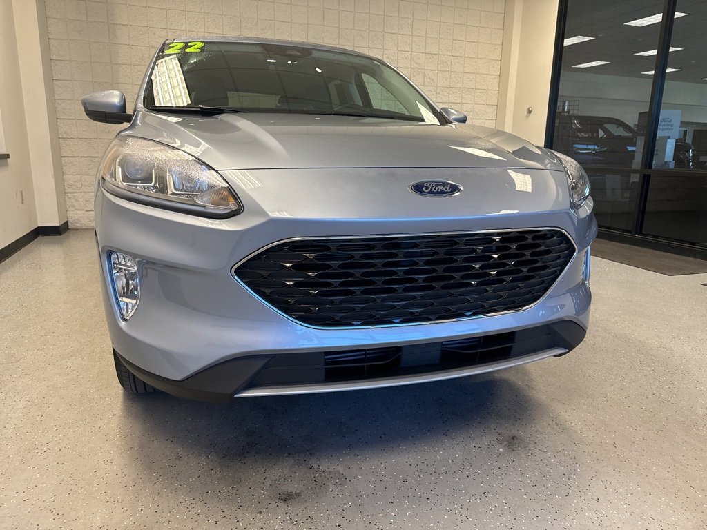 Certified 2022 Ford Escape SEL image 30