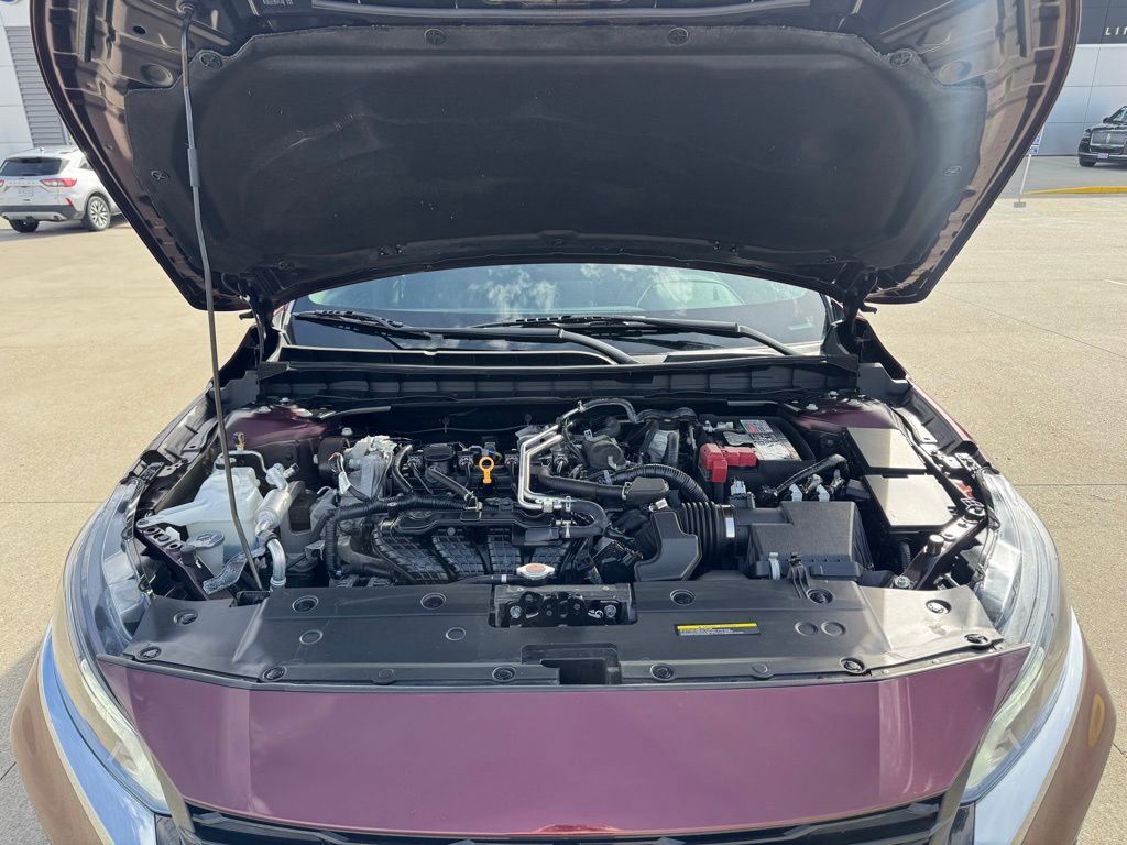 Used 2025 Nissan Altima 2.5 SV image 36