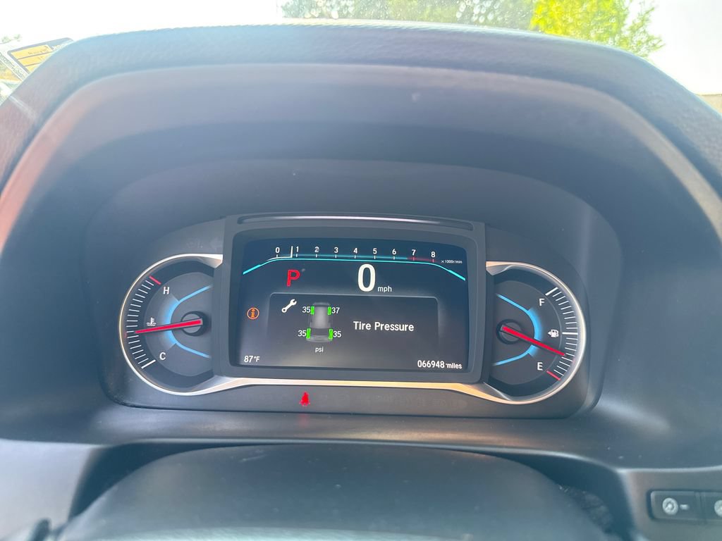Used 2021 Honda Pilot Touring image 16