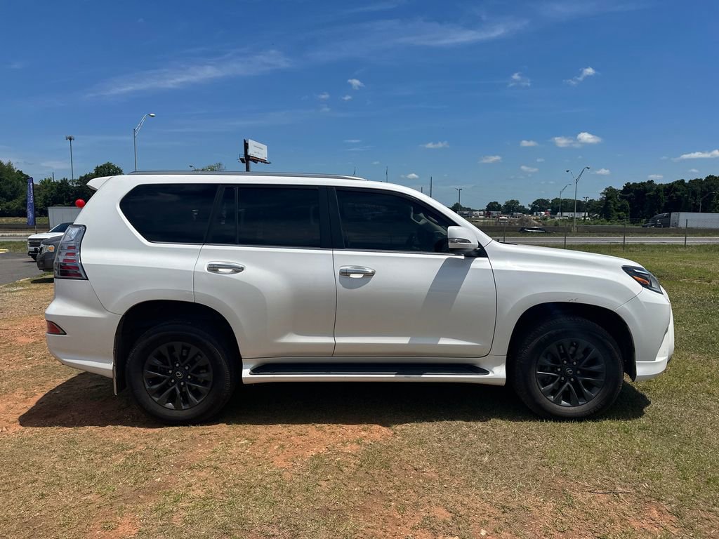 Used 2022 Lexus GX 460 Premium w/ Premium Package AWD/4WD image 8