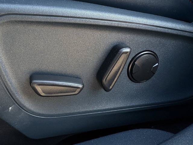 Certified 2025 Ford Maverick Lariat AWD/4WD image 28