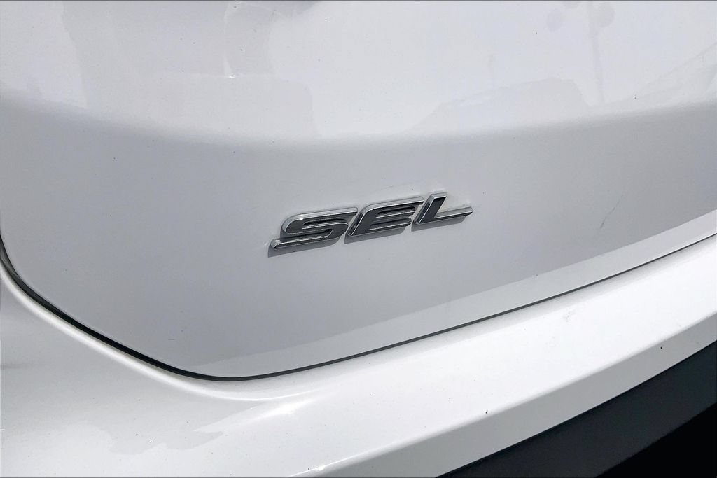 Certified 2023 Ford Edge SEL w/ Sport Appearance Package AWD/4WD image 32