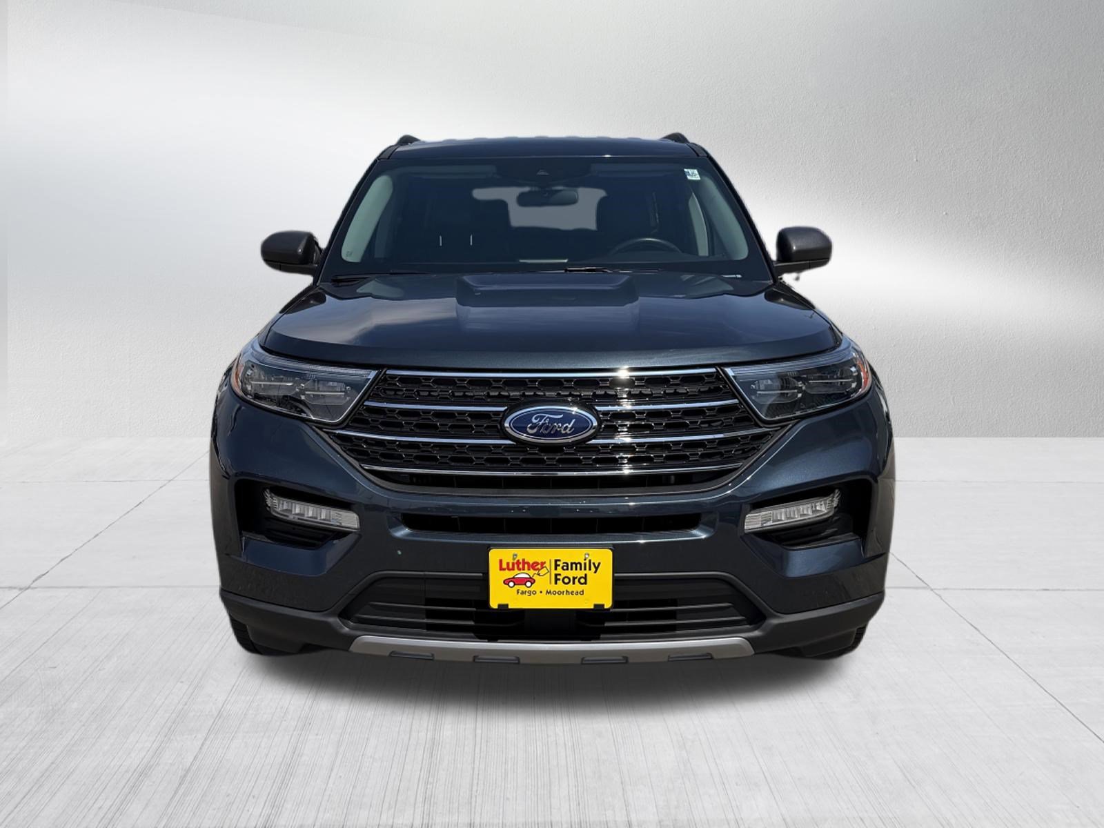 Certified 2023 Ford Explorer XLT w/ Equipment Group 202A AWD/4WD image 2