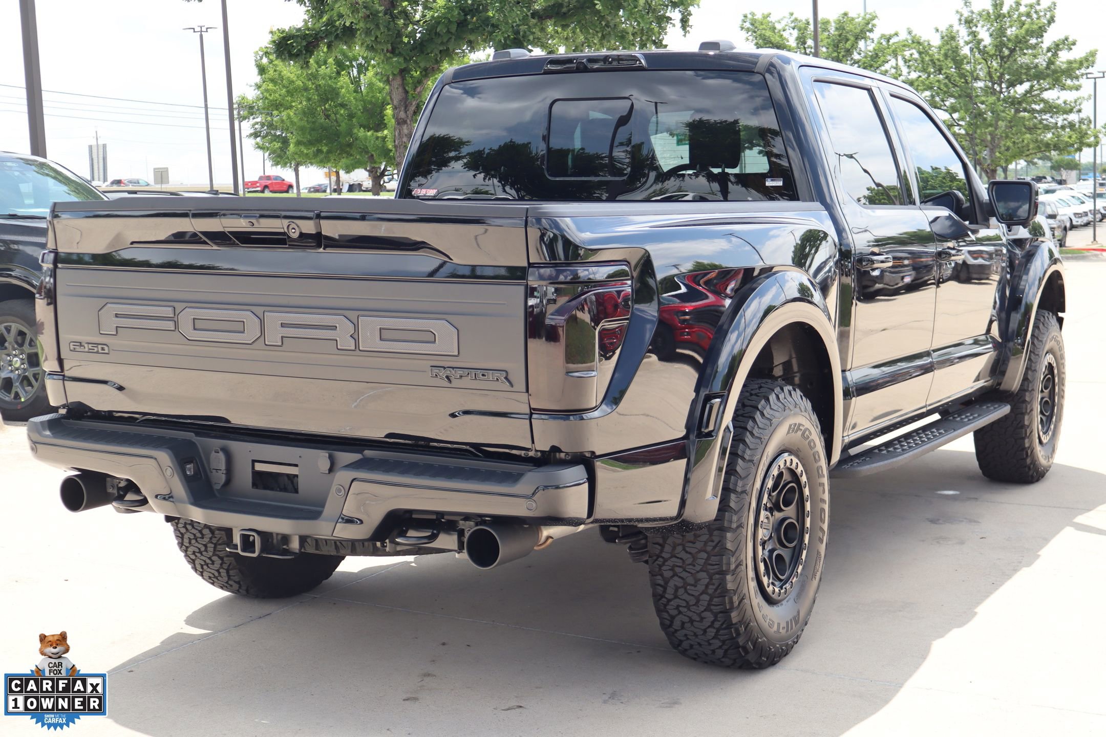 Certified 2025 Ford F150 Raptor AWD/4WD image 3