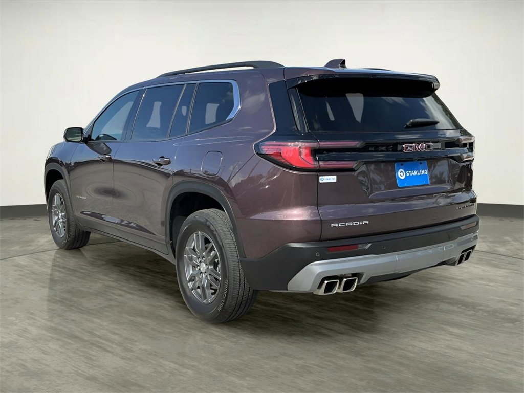 Used 2025 GMC Acadia Elevation image 6