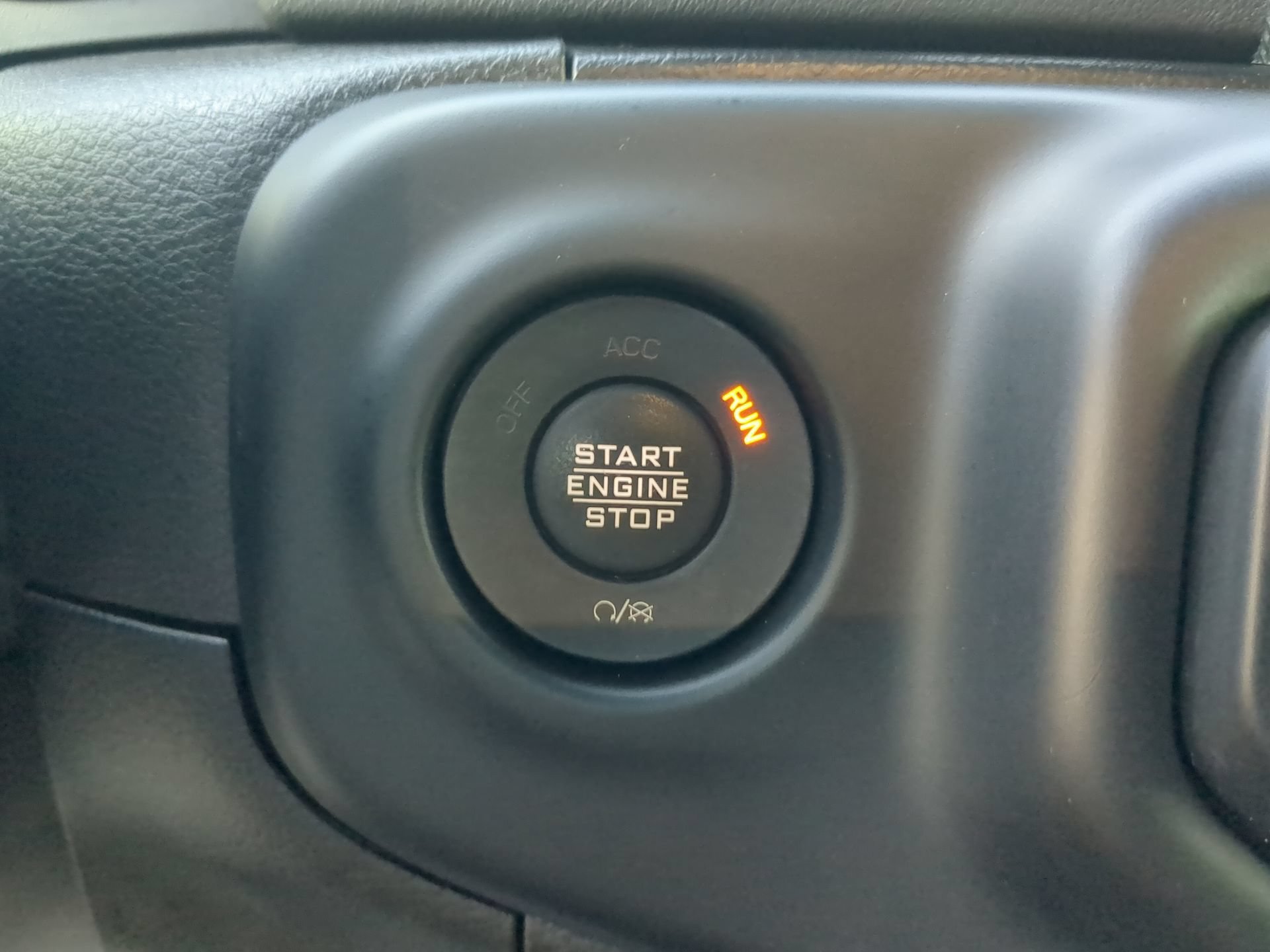 Used 2022 Jeep Wrangler Unlimited Sahara AWD/4WD image 67