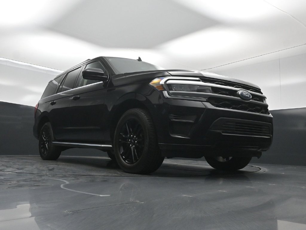 Certified 2022 Ford Expedition XLT RWD image 48