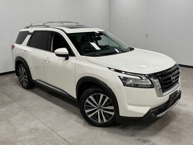 Used 2022 Nissan Pathfinder Platinum w/ Cargo Package image 43