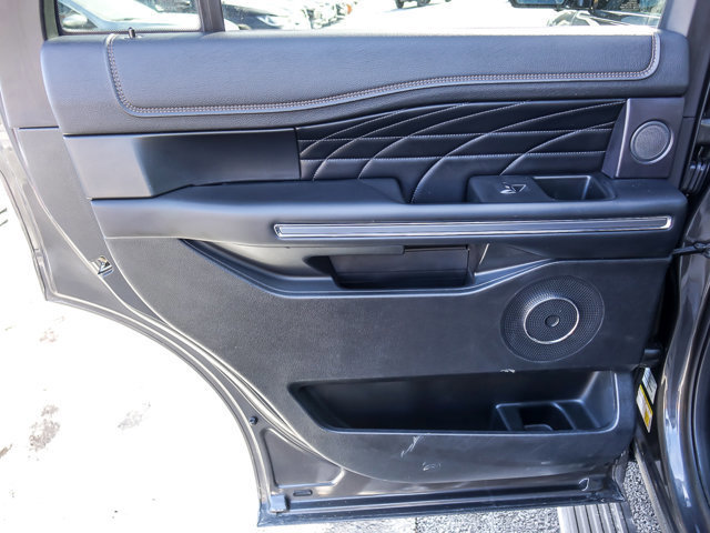 Certified 2019 Ford Expedition Platinum image 24