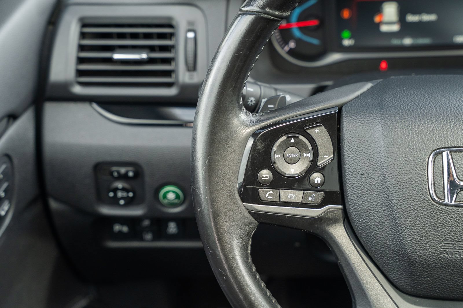 Used 2019 Honda Pilot Touring image 30