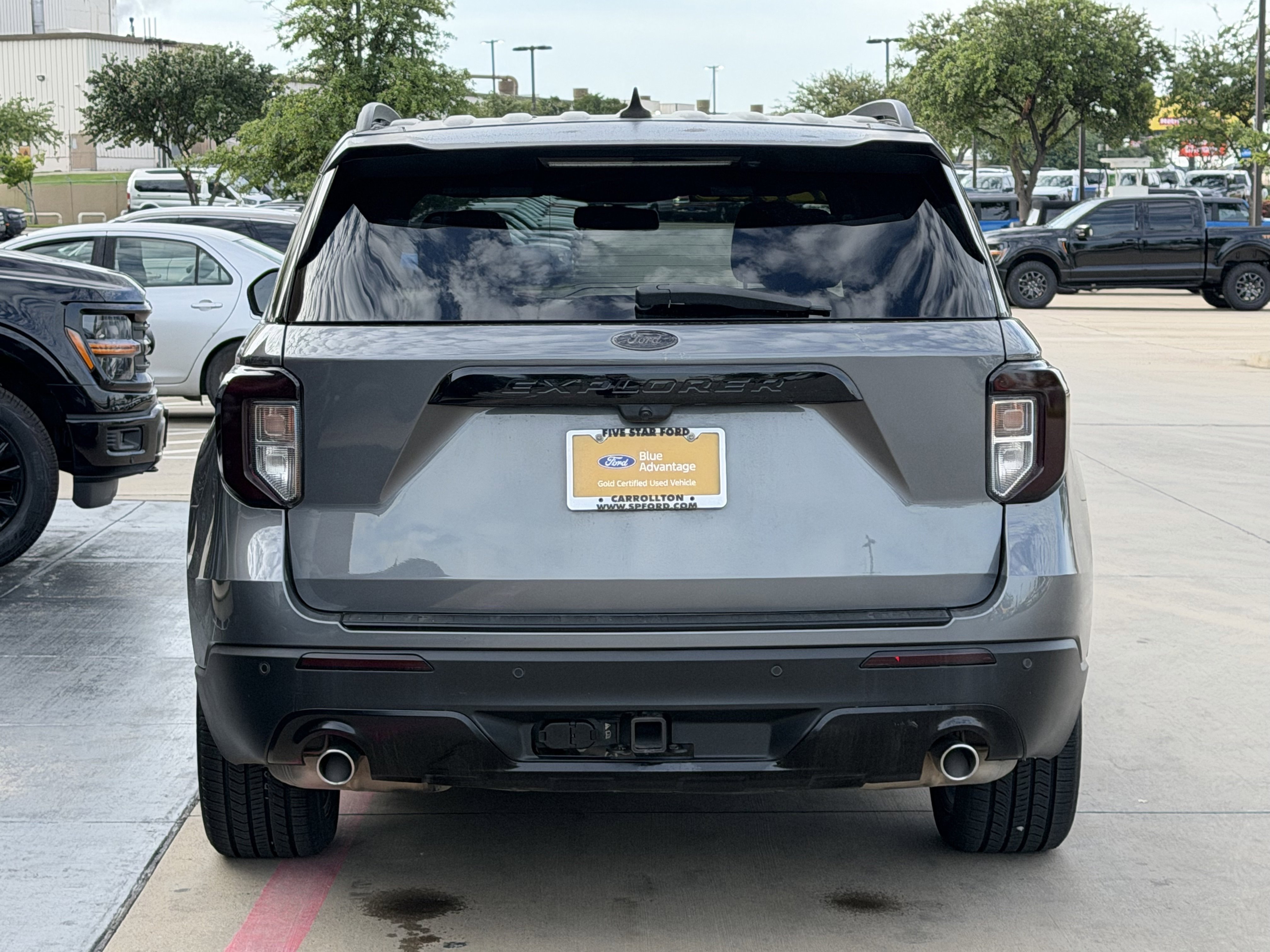 Certified 2023 Ford Explorer ST-Line w/ Class IV Trailer Tow Package RWD image 5
