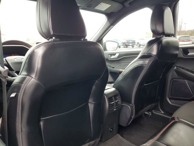 Certified 2024 Ford Escape ST-Line w/ Tech Pack #1 image 30