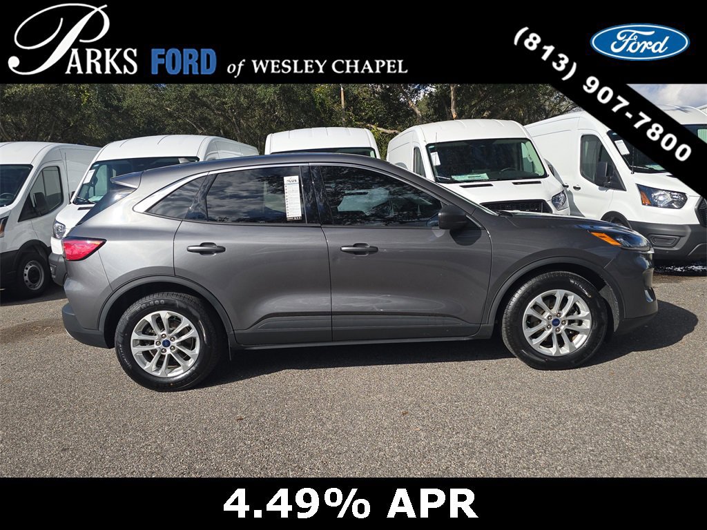 Certified 2022 Ford Escape SE image 2