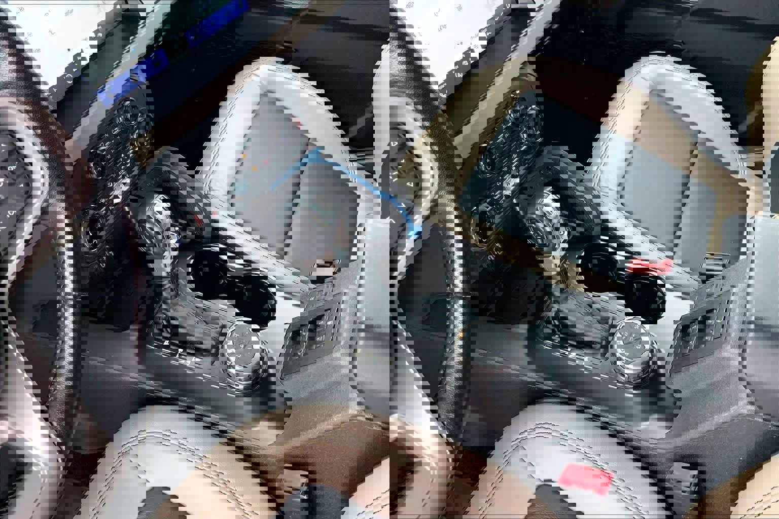 Certified 2022 Ford Bronco Wildtrak image 16