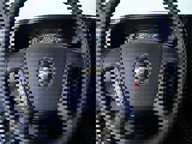 Used 2024 Chevrolet Express 2500 w/ Driver Convenience Package image 23