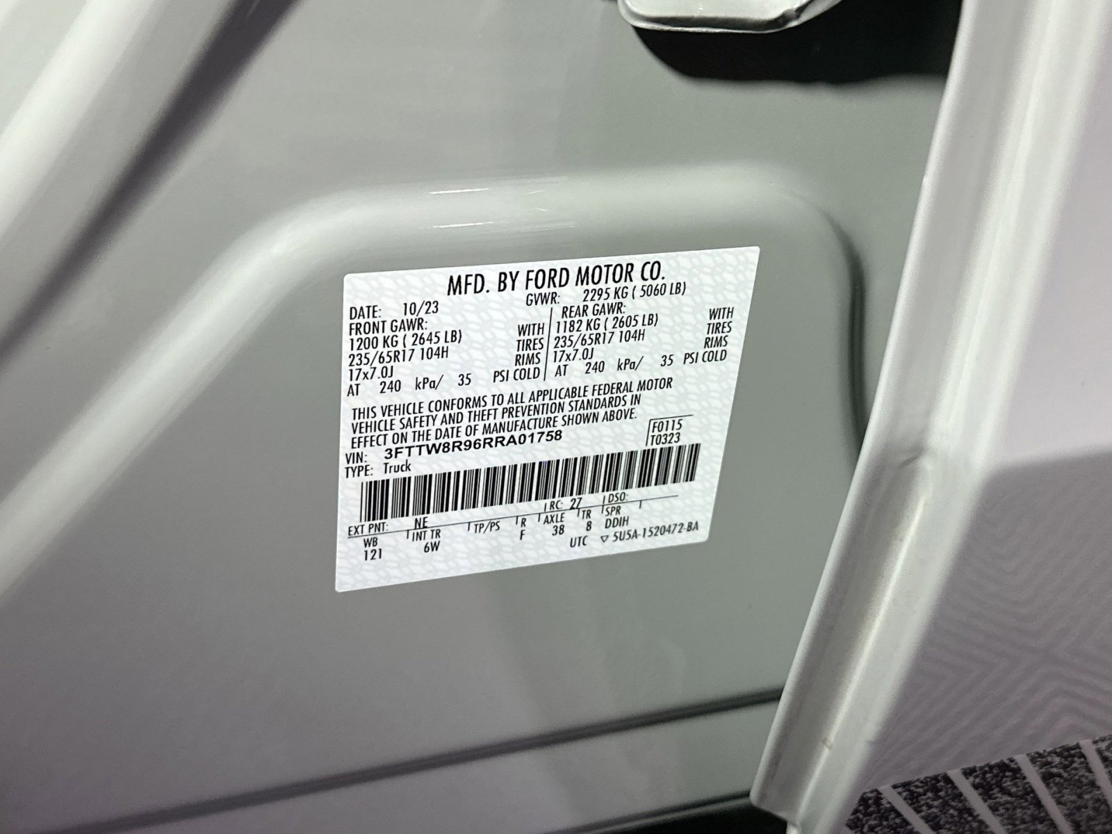 Certified 2024 Ford Maverick Tremor w/ Tremor Off-Road Package AWD/4WD image 38