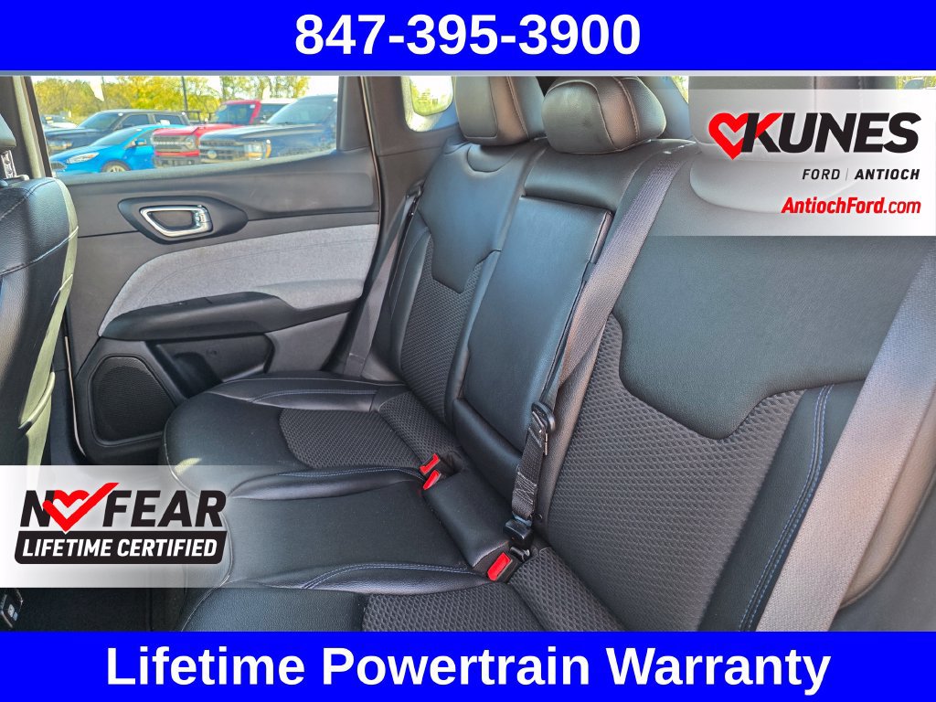 Used 2024 Jeep Compass Latitude AWD/4WD image 22