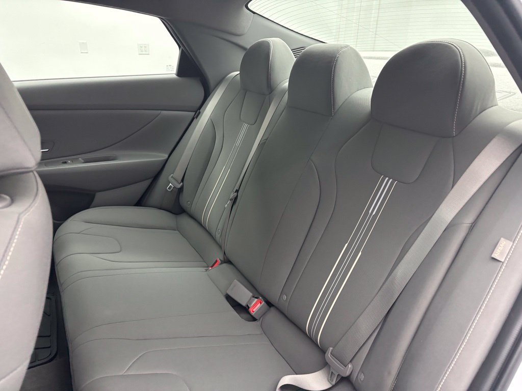 Used 2024 Hyundai Elantra SEL FWD image 38