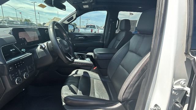 Used 2025 Chevrolet Tahoe RST w/ RST Capability Package AWD/4WD image 19