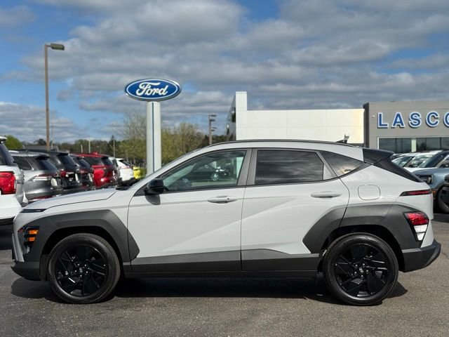 Used 2026 Hyundai Kona SEL Sport FWD image 44