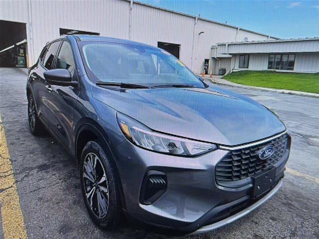 Certified 2025 Ford Escape Active w/ Tech Pack #1 AWD/4WD image 4