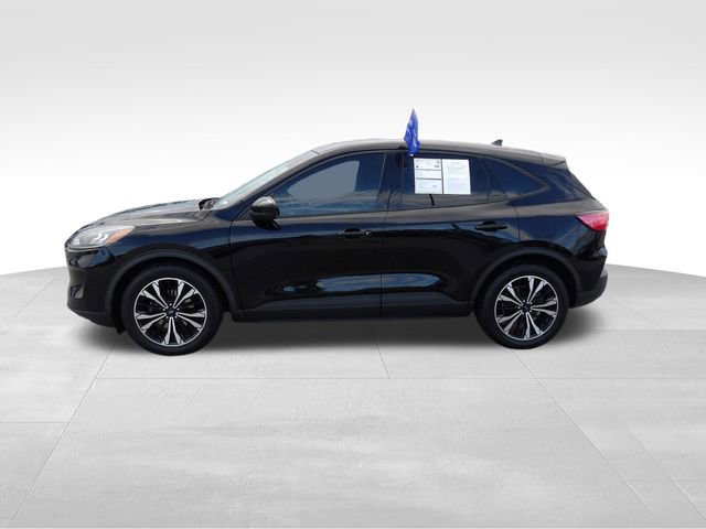 Certified 2021 Ford Escape SE w/ SE Sport Appearance Package image 2