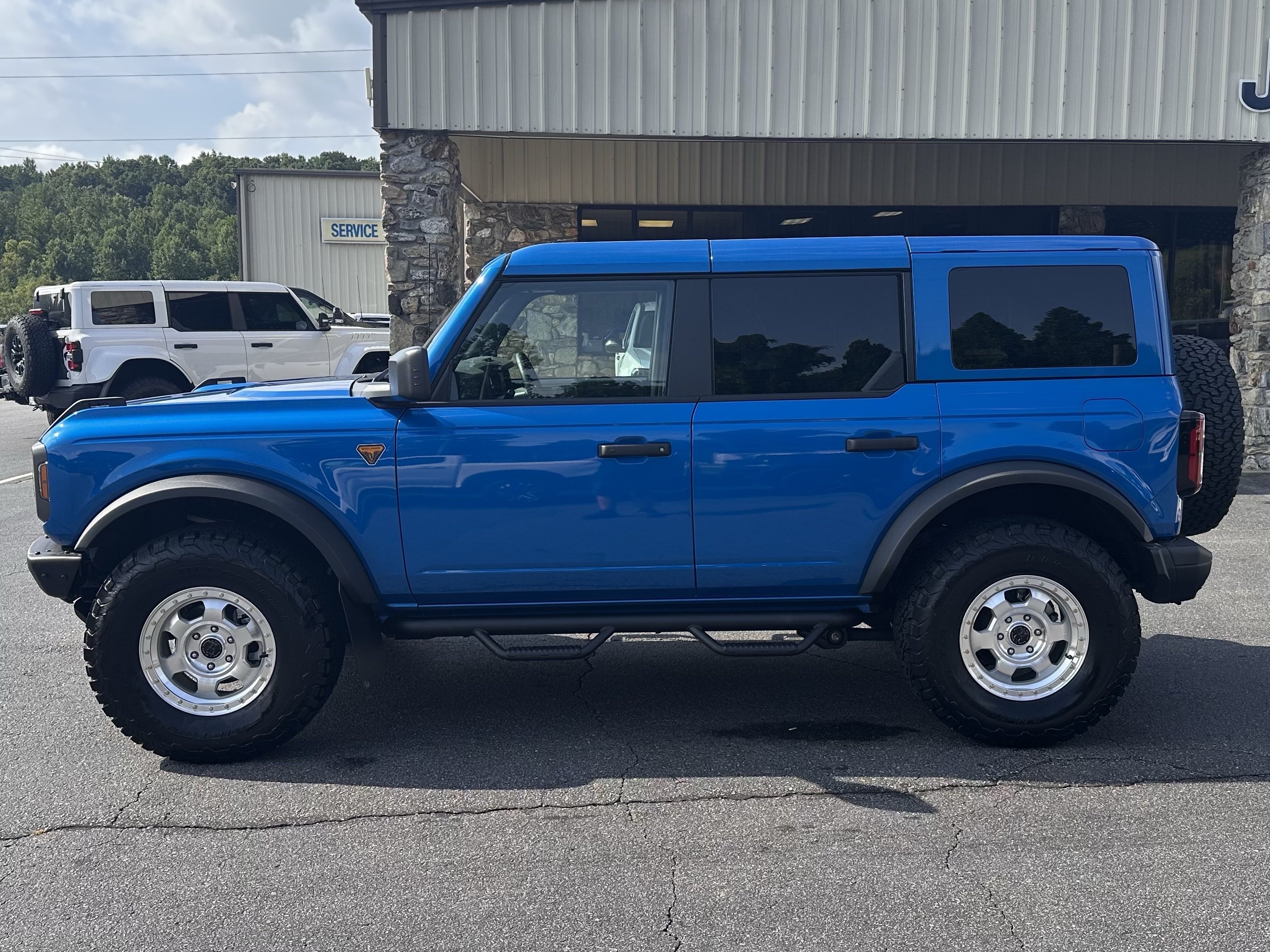 Certified 2025 Ford Bronco Badlands w/ Sasquatch Package