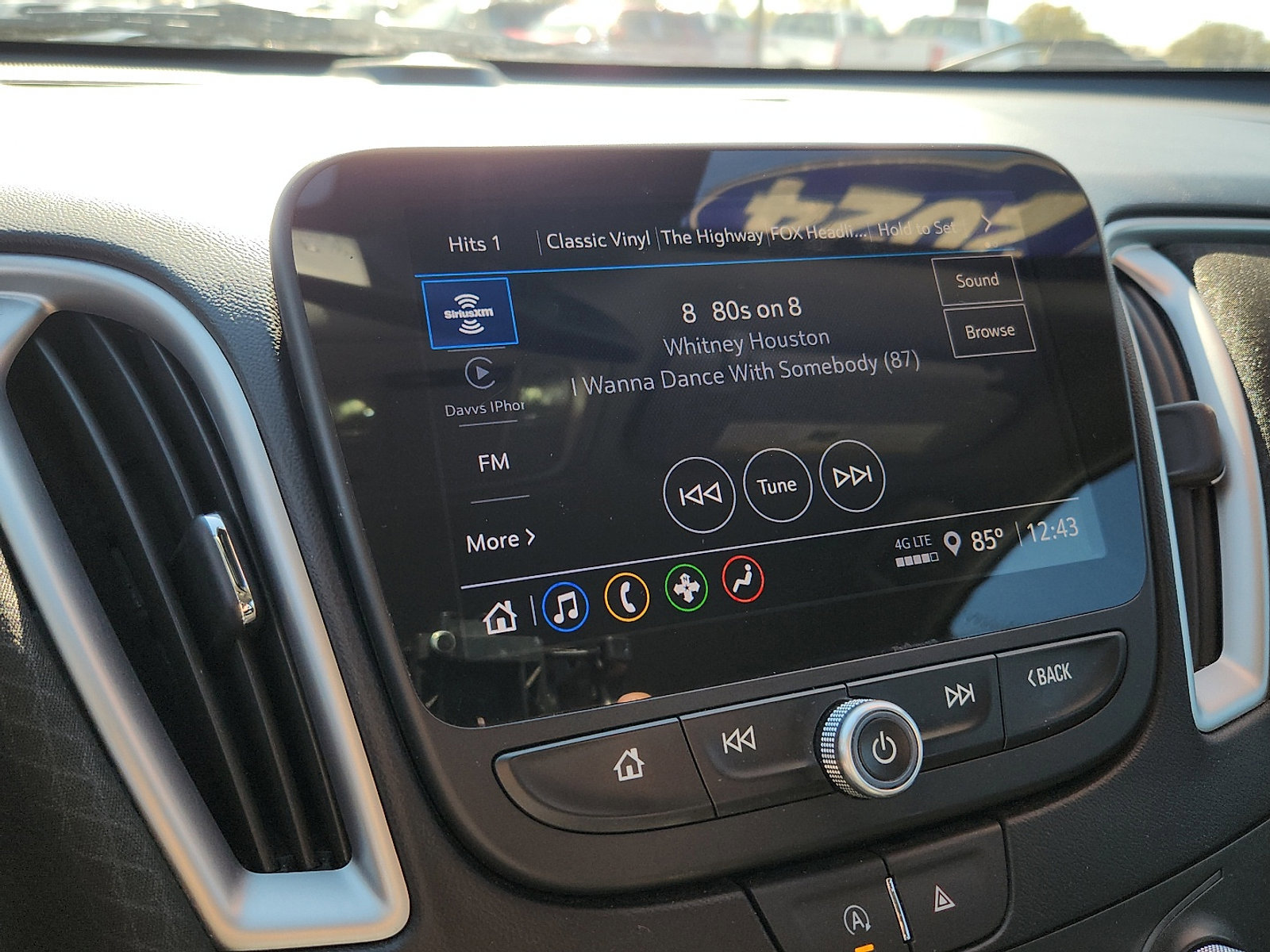 Used 2024 Chevrolet Malibu LT image 12