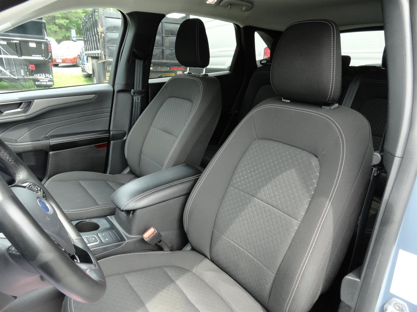 Certified 2024 Ford Escape Active AWD/4WD image 14