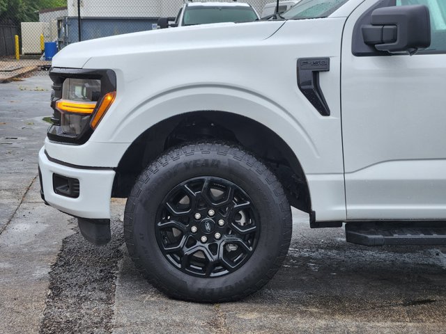 Certified 2024 Ford F150 XLT w/ XLT Black Appearance Package image 8