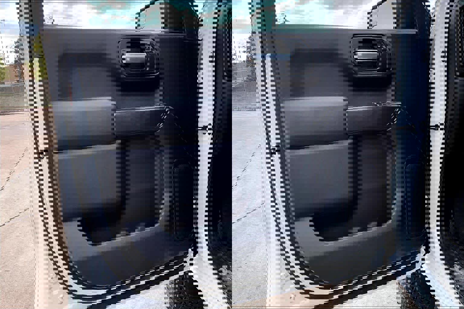 Used 2021 Chevrolet Silverado 1500 Custom Trail Boss image 22