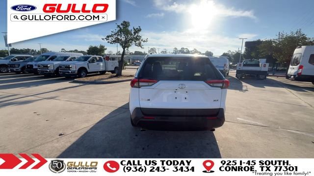 Used 2025 Toyota RAV4 XLE FWD image 7
