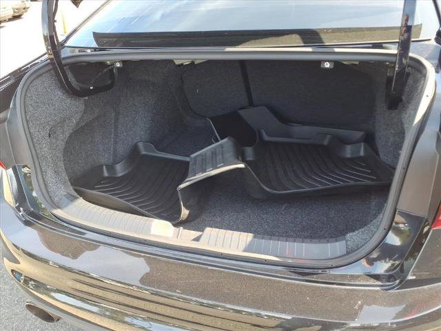 Used 2024 Volkswagen Jetta GLI Autobahn w/ GLI Black Package image 7