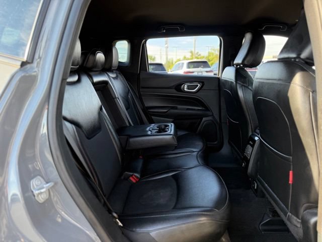 Used 2023 Jeep Compass Trailhawk AWD/4WD image 17
