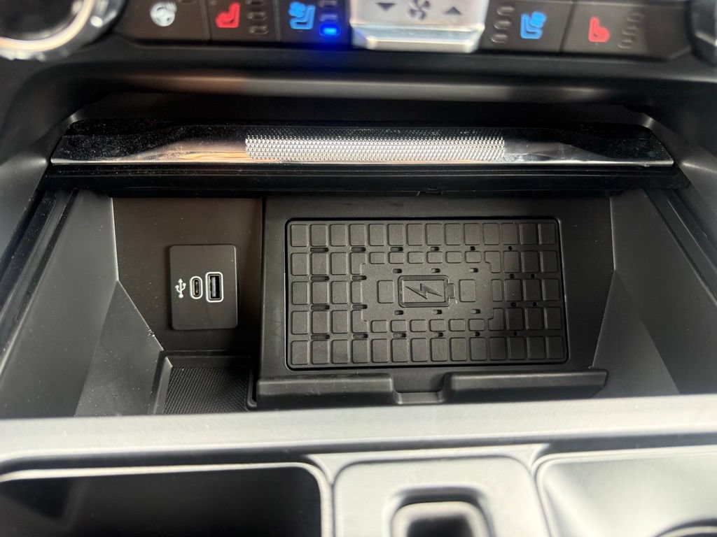 Certified 2025 Ford F150 Raptor w/ Equipment Group 803A Raptor R AWD/4WD image 35