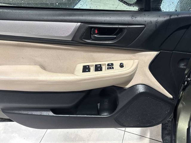 Used 2018 Subaru Outback 2.5i AWD/4WD image 20